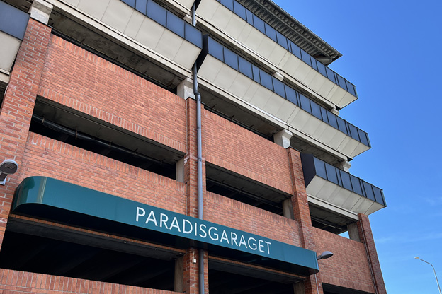 Paradisgaraget Huddinge Centrum